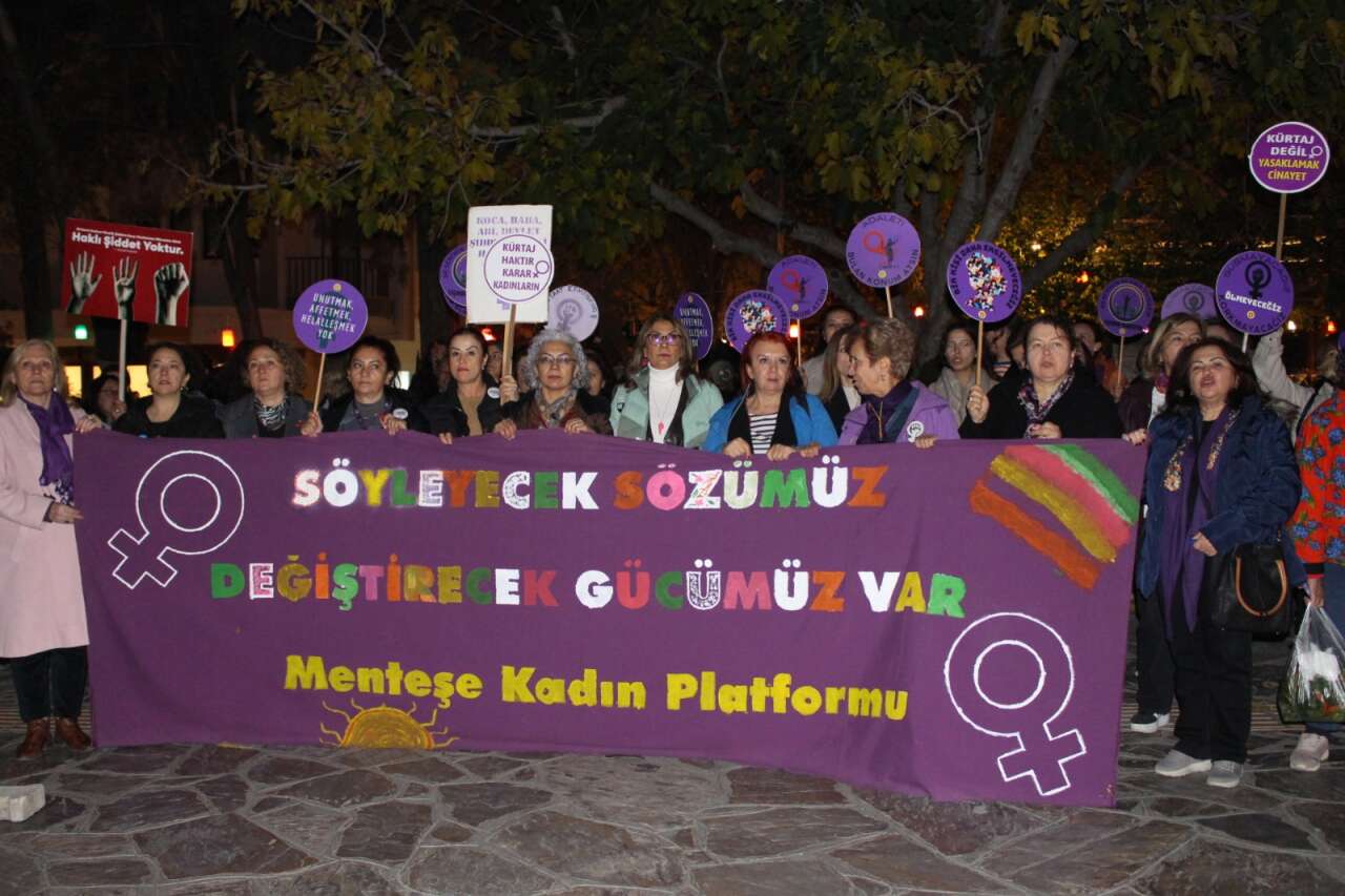 Menteşe Kadın Platformu, 25 Kasım’da Sokakları Doldurdu: “Dünya Yerinden Oynar, Kadınlar Özgür Olsa!” 3